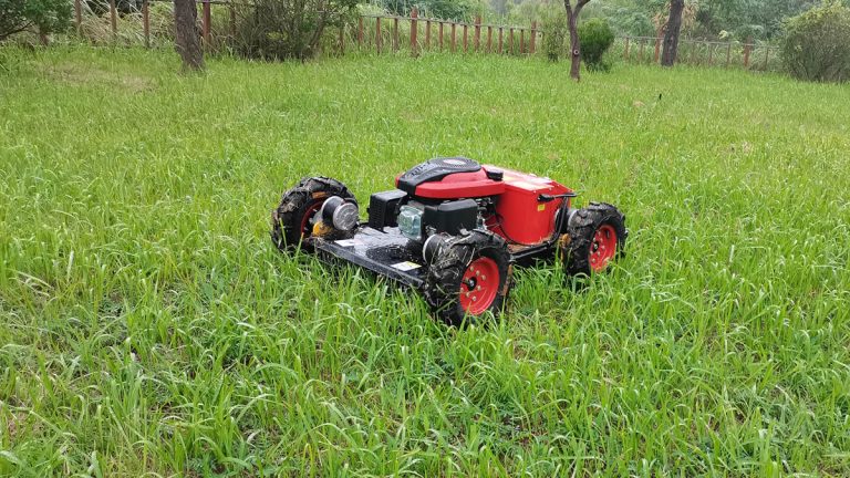 factory direct sales remote controlled lawn mower in China