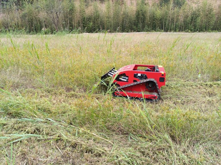 hybrid all terrain travel speed 0~6Km/h yamaha grass cutter remotely controlled