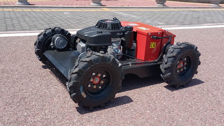 gasoline engine 550mm cutting width electric traction motor remote controlled mower with tracks